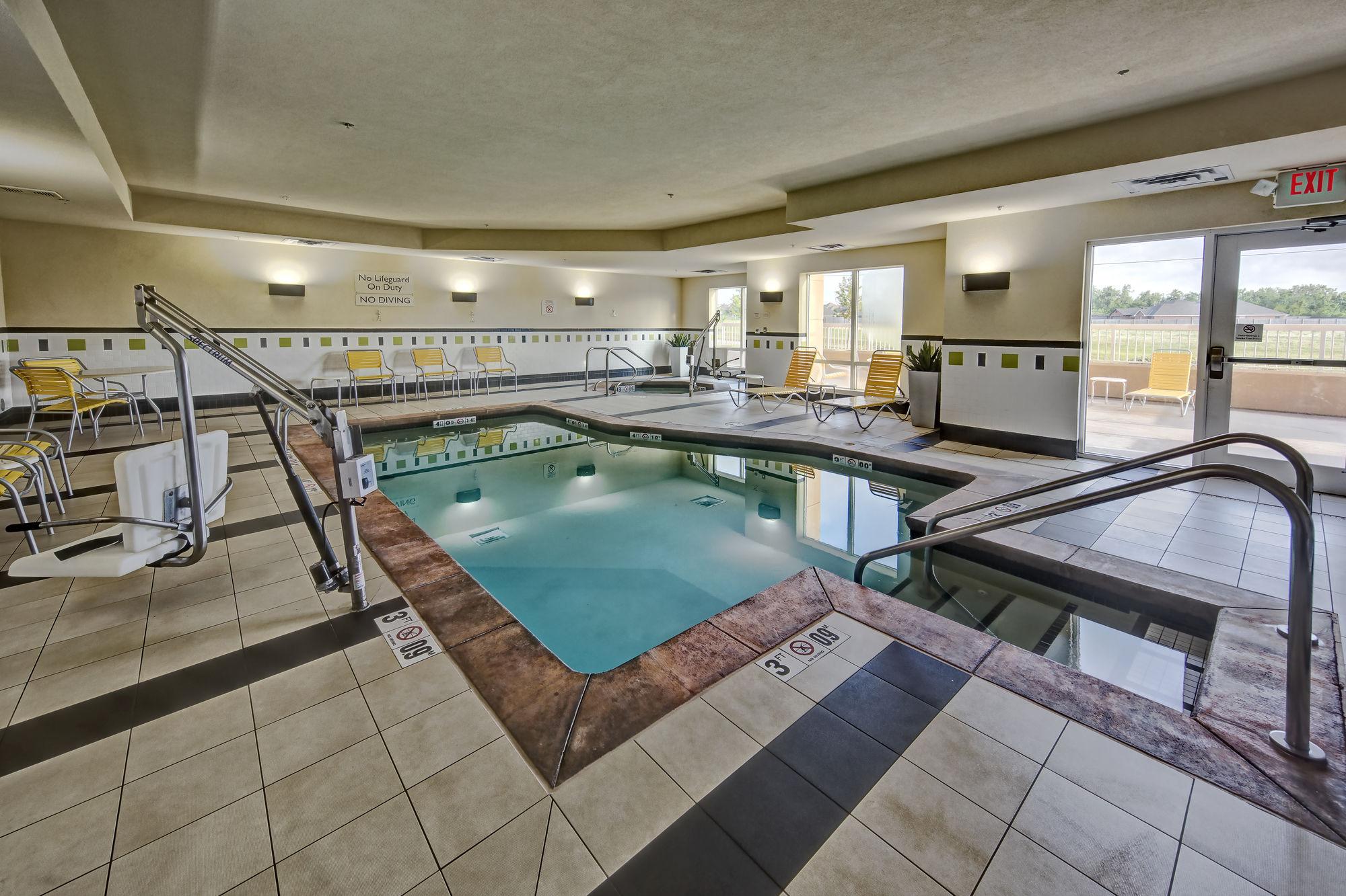 Fairfield Inn And Suites By Marriott Weatherford Экстерьер фото