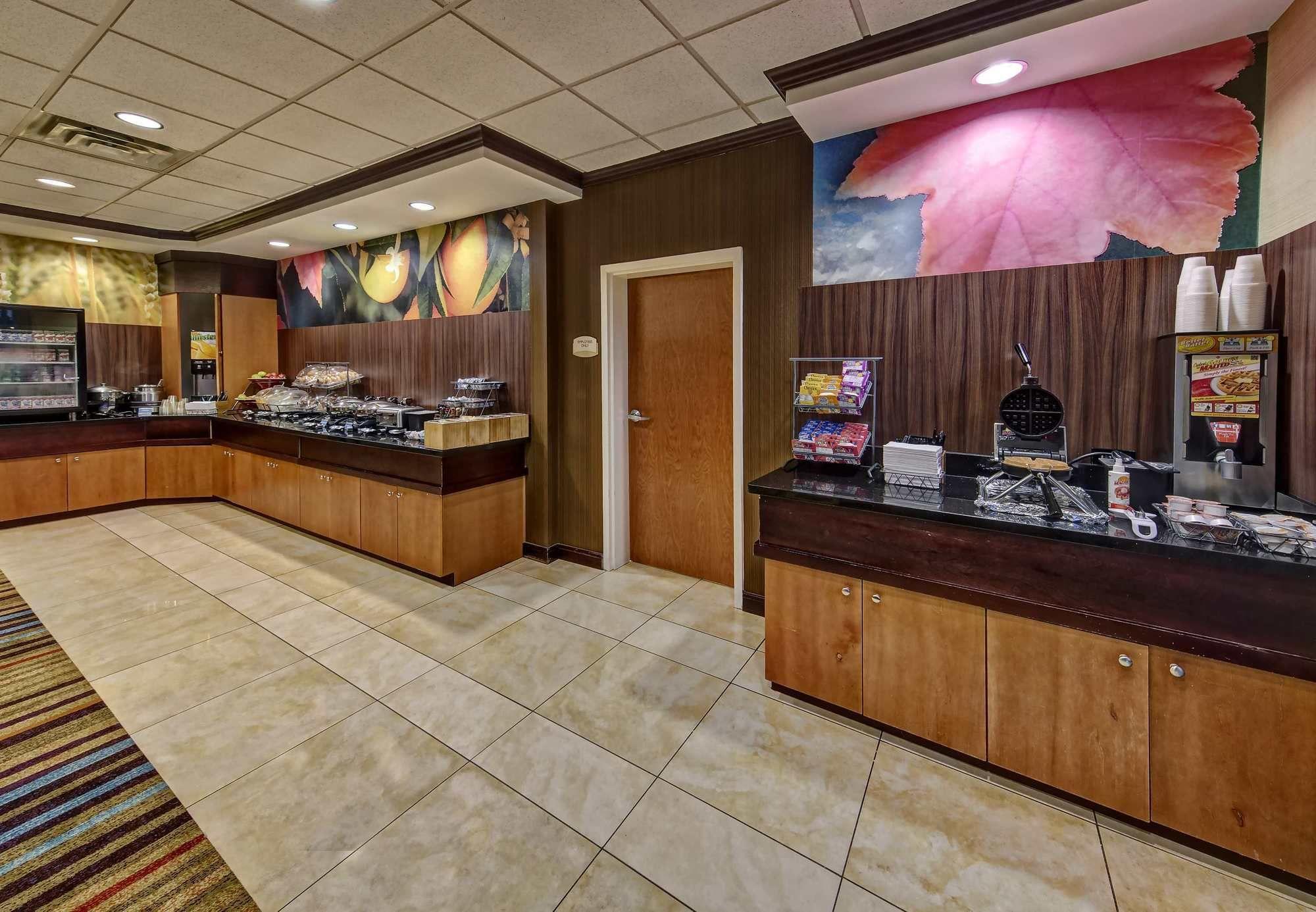 Fairfield Inn And Suites By Marriott Weatherford Экстерьер фото