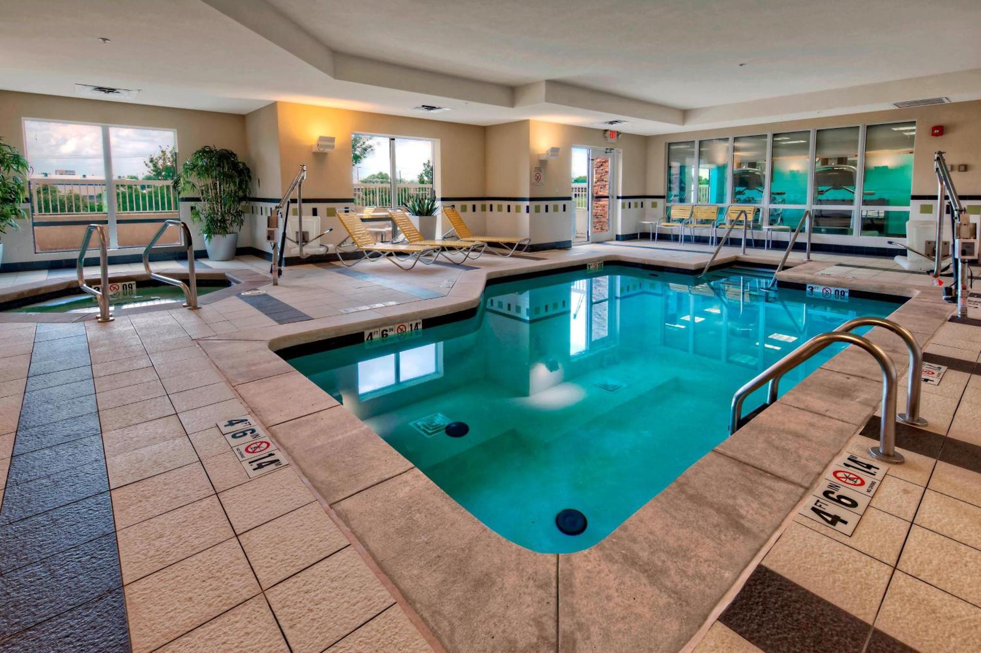 Fairfield Inn And Suites By Marriott Weatherford Экстерьер фото